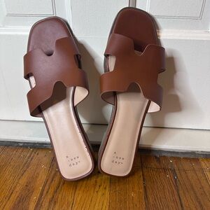 A New Day Women's Tan Slide Sandals